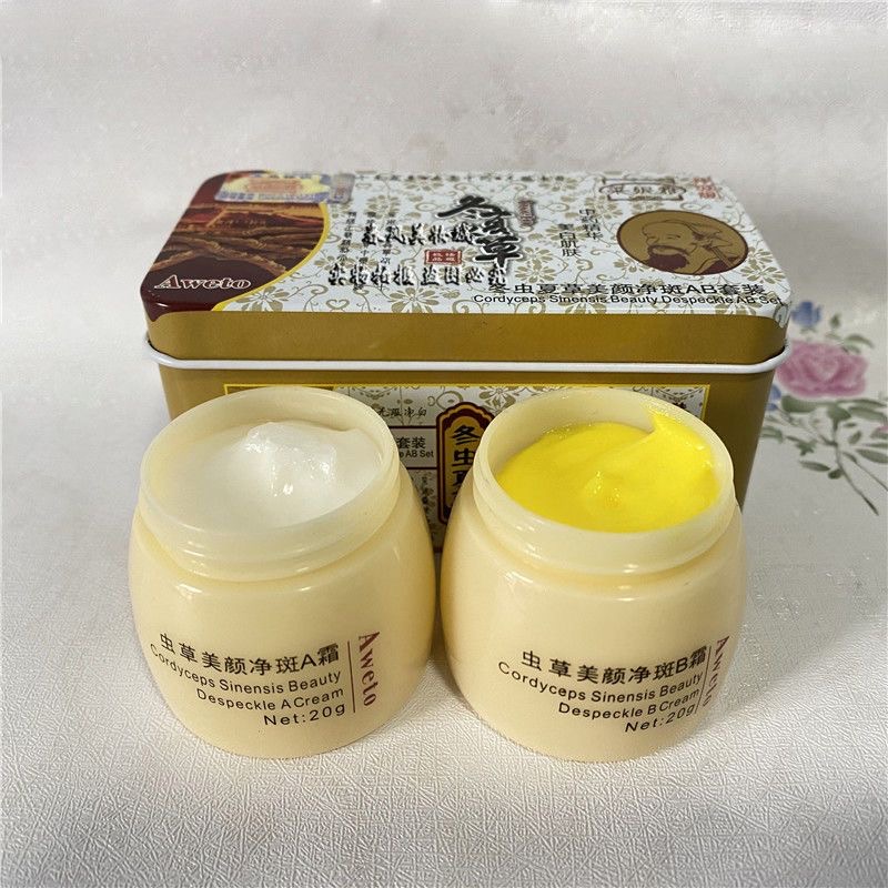 Charcoal Whitening Paste - Original Chinesisches Aweto Aufhellungs- und Anti-Akne-Set